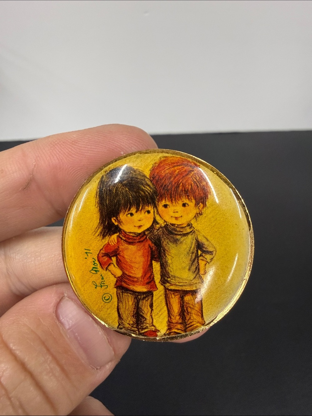 Vintage 1971 Fran Mar Moppets Boy and Girl Round Brooch Pin 1.5" Signed